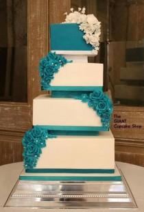 wedding photo - Teal Wedding Cake