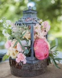 wedding photo - Floral Table Centerpiece