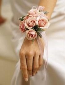 wedding photo - Flower Corsage