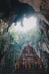 wedding photo - Batu Caves
