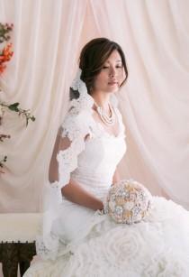 wedding photo - Lace Wedding Veil Ivory Lace Veil Fingertip Lace Veil Mantilla Veil