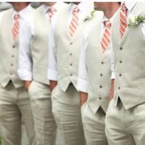 wedding photo - 3 Dapper Summer Style Ideas For Grooms And Groomsmen