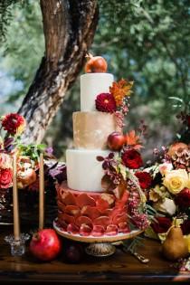 wedding photo - Fall Wedding Inspiration With Berries