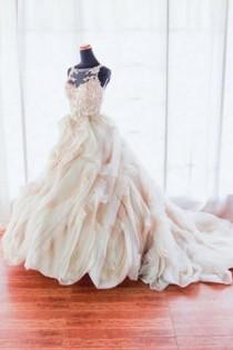 wedding photo - 2017 Wedding Dresses, 2017 Bridal Gowns Online