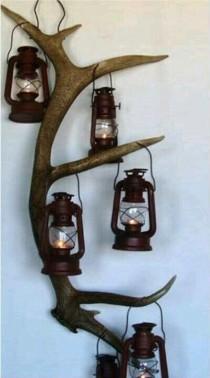 wedding photo - 18 Awesome Antler Decorating Ideas {# 6 And #17...Swoon