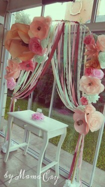 wedding photo - HIPPIE CHIC FLOWERS ARCH Birthday Party Ideas