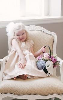 wedding photo - 15 Flower Girl Styles That Are Oh So Cute!