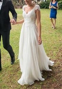 wedding photo - Lisa Gowing, Hannah, Size 10 Wedding Dress