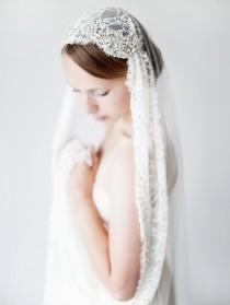 wedding photo - Wedding Veil, Juliet cap, Bridal Veil, Chapel length, lace veil, Crystal Beaded Veil - Style 422