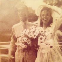 wedding photo - Vintage Bride :: Military Wedding and Bride Carrying Daisies 