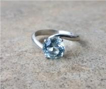 wedding photo - Aquamarine ring - Genuine Aquamarine in Sterling Silver or Gold - Engagement ring - March Birthstone - 19th Anniversary