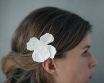 wedding photo - Icelandic Poppy Comb- 3D Printed Hair Accessory in White or Black Nylon