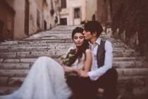 wedding photo - Alternative Styled Wedding Shoot in the Back Streets of Rome