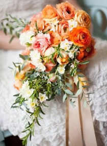 wedding photo - 50 Blooming Beautiful Bouquets
