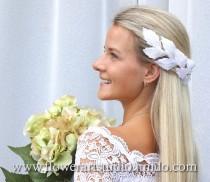 wedding photo - White Bridal Flower Crown, White Bridal Hair Accessories, Bridal Headband, Feminine Floral Crown, Flower Girl Hair Wreath, Wedding Headband.
