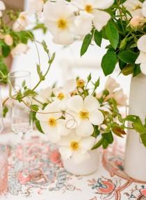 wedding photo - Floral Spotlight :: Sally Holmes Garden Rose Floral Centerpiece