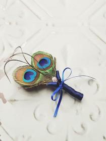 wedding photo - 11 Quirky Boutonniere Designs
