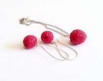 wedding photo -  Set Earring and Necklace Raspberry Jewelry - Gifts - Red Raspberry, necklace, bride jewelry