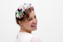 wedding photo - Glasgow - Floral Crown made with flowers, feathers and leaves