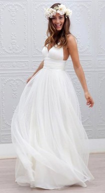 wedding photo - 30 Casual Wedding Dresses For Effortlessly Chic Brides