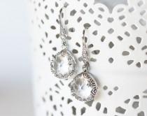 wedding photo -  White crystal earrings, Silver CZ earrings, Crystal Earrings, Crystal earrings glass, Clear Crystal Earrings, Drop earrings, Teardrop