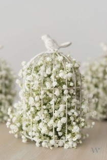 wedding photo - 15 Summer Wedding Centerpieces You'll Fall In Love With