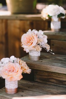 wedding photo - Floral Centerpieces