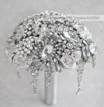 wedding photo - Brooch bouquet.  The Great Getsby Crystal wedding brooch bouquet, Jeweled Bouquet. Quinceanera keepsake bouquet