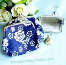 wedding photo - Cherry Blossom White And Cobalt Blue Coin Purse BETER-HH066