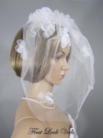 wedding photo - Birdcage Veil, Wedding Veil, Blusher, White Floral Pearl Cage Veil