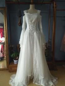 wedding photo -  Aliexpress.com : Buy Flare Sleeves Mediaeval Times Vintage Knight Wedding Dresses from Reliable dress chat suppliers on Gama Wedding Dress