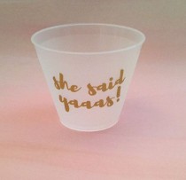 wedding photo - Gold Bachelorette Party Cups