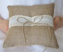 wedding photo - Rustic ring pillow Burlap Ring Bearer Pillow with Vintage Ivory cotton trim Woodland / Rustic / Cottage style Weddings