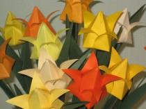 wedding photo - Tulips - Shades of yellow - Origami Flower Arrangement