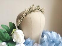 wedding photo - Rustic flower crown, cream flower crown, gypsophila crown, boho tiara, flower tiara, gypsophila tiara, cream bridal wreath, delicate wreath