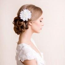 wedding photo - Bridal Hair Flower Dahlia