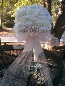 wedding photo - Square, Pearls & Lace Bouquet