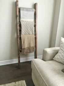 wedding photo - Rustic wood blanket ladder 