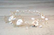 wedding photo - Mermaid Sea Shell Crown Sea Shell Flower Hair Vine Beach Wedding Crown Sea shell headpiece Bridal headband nautical wedding Seashell crown