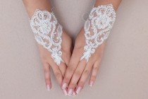 wedding photo -  Free ship, Ivory lace Wedding gloves, pearl beads embroidered bridal gloves, fingerless lace gloves,handmade