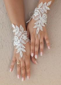 wedding photo -  Free ship, Ivory Wedding gloves, bridal gloves, fingerless lace gloves,