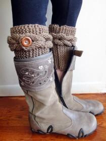 wedding photo - Knitted Cable Boot Cuffs. Braids with Buttons. A lot of Different colors. Leg Warmers. Boot Toppers. Fashion Accessory for Women and Teens.