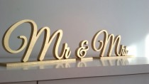 wedding photo -  Mr & Mrs gold sign. Wedding table decor.