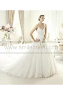 wedding photo -  Wedding Gown - Style Pronovias Uri Lace And Tulle V-Neck