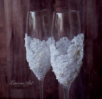 wedding photo -  Wedding Champagne Flutes Toasting Glasses Toasting Flutes Wedding Champagne Flutes Bride and Groom Wedding Glasses