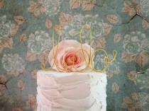 wedding photo - I DO - Cake Topper- Shabby Chic Cake Topper, Shabby Chic Wedding, Rustic Cake Topper, Garden Party, Barn Wedding