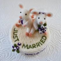 wedding photo - Wedding cake toppers custom made, needle felted animals and birds sculpture