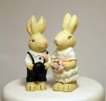 wedding photo - this handmade rabbit wedding cake topper will add a whimsical touch to your woodland, nature, rustic or casual style wedding.