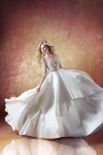 wedding photo -  Hayley Paige Fall 2016 Wedding Dresses : Feminine, Romantic Lace Details 