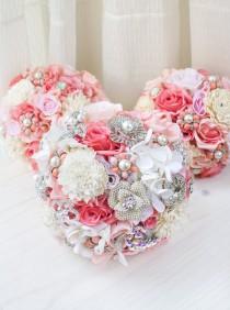 wedding photo - Coral Pink Brooch Bridal Bouquet, Jewelry Bridal Bouquet, Spring Summer Coral Wedding, Silk Flower Wedding Bouquet, Bridesmaid Bouquet, BQ39